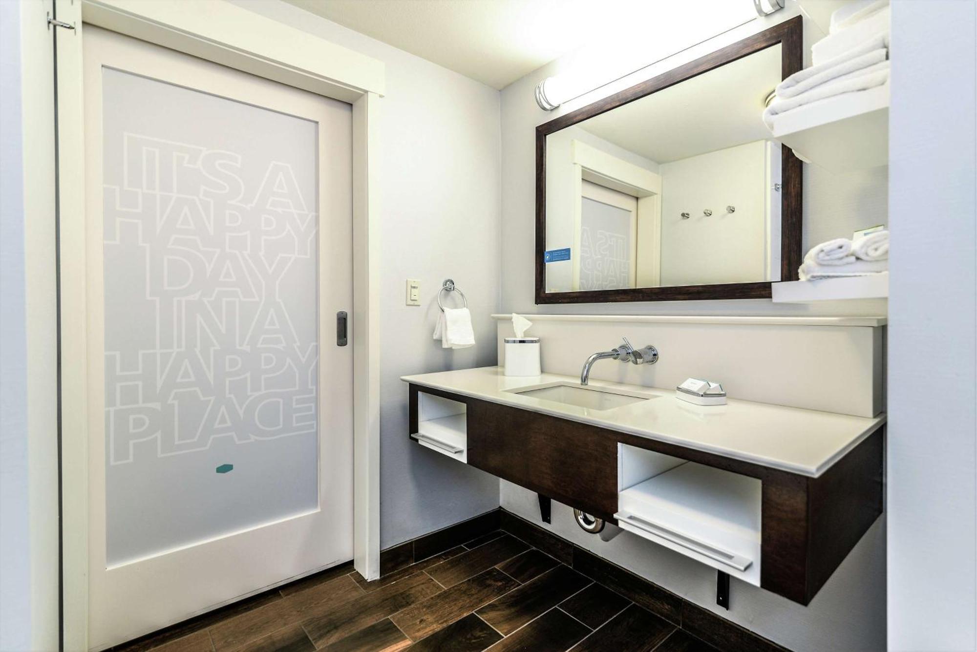 Hampton Inn Brighton Mi Buitenkant foto